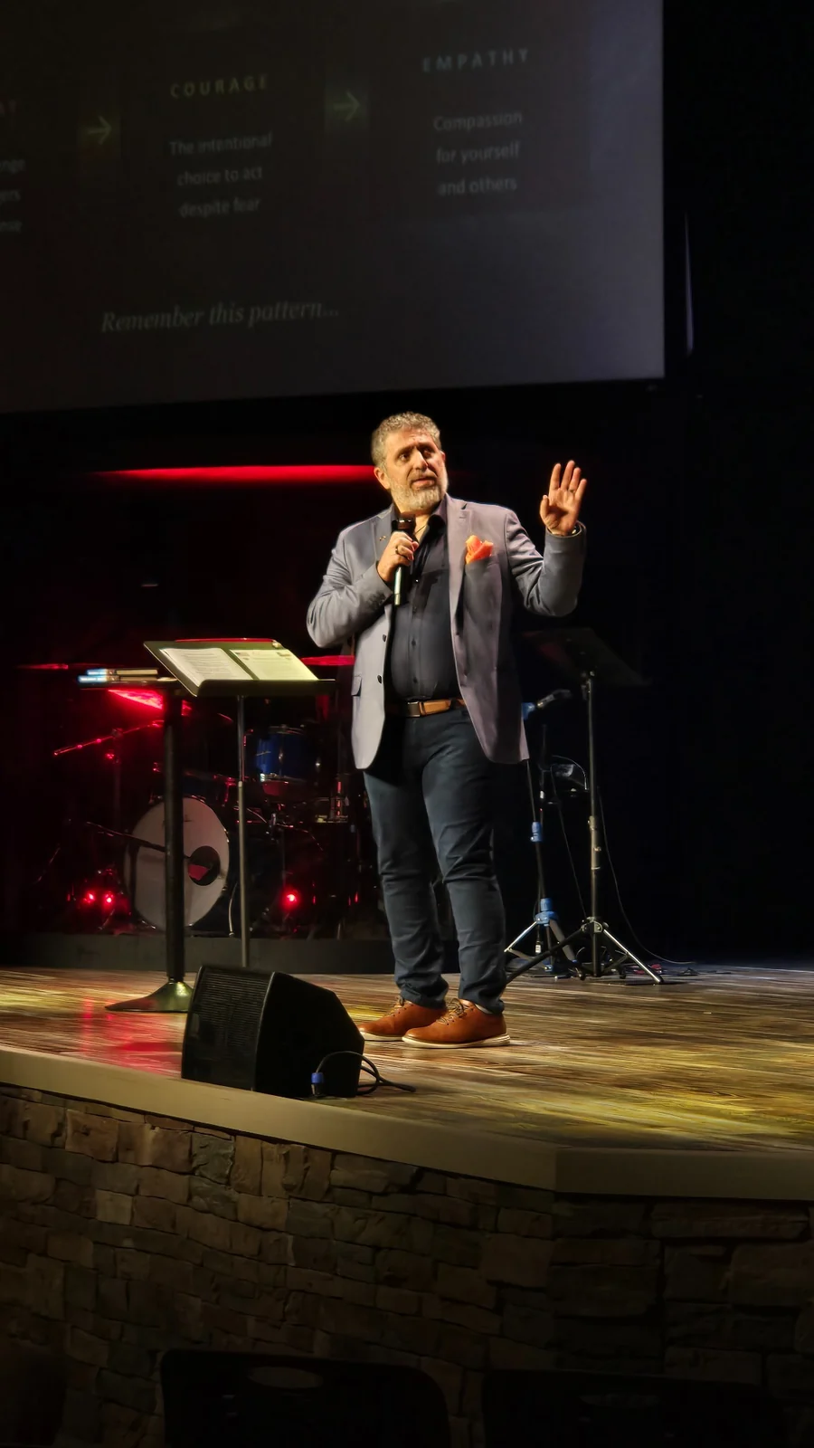 Romeo El Chaer speaking at a live leadership event